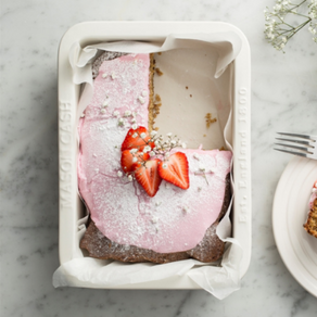 Strawberry & Elderflower Cake