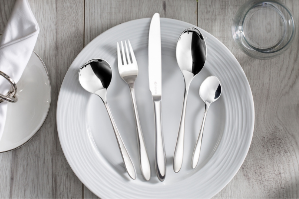 Viners Select 4-Piece 18.0 Gray Pastry Fork Set